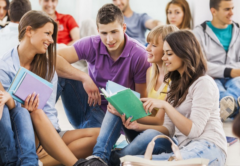 5dcbff943dbb5 o college students in group facebookjpg