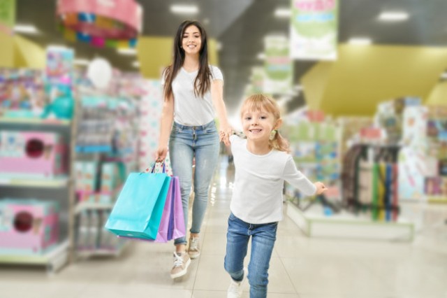 family shopping mother and child walking in shopping mall 7502 4244