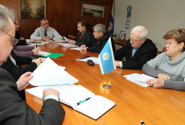 Профспілки вимагають справедливого вирішення питань оплати праці