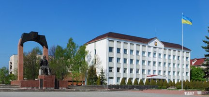 СПІВПРАЦЯ  В  НОВОМУ  ФОРМАТІ 