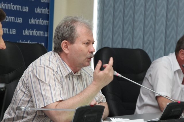 В Україні профспілки з 27 травня почнуть щотижневе пікетування уряду 