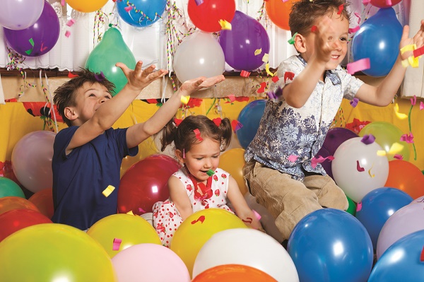 Feste-per-bambini-cosa-regalare-agli-amici-alla-fine-del-party