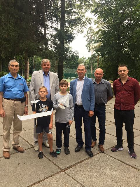 Керівництво ФПУ знайомиться із роботою дитячих оздоровниць Київщини