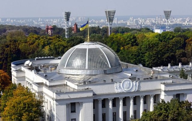 Встановлення робочих зв’язків з новим парламентським Комітетом соціальної політики 