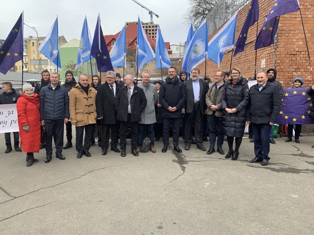 «Україна - це Европа»: профспілкова акція біля Представництва Європейського союзу в Україні 