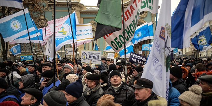 БОРОТЬБА , аж до всеукраїнського страйку 
