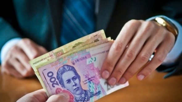 ЯК ОТРИМАТИ КОМПЕНСАЦІЮ ВТРАЧЕНОГО ЗАРОБІТКУ ЗА ЧАС ІЗОЛЯЦІЇ ВІД COVID-19 