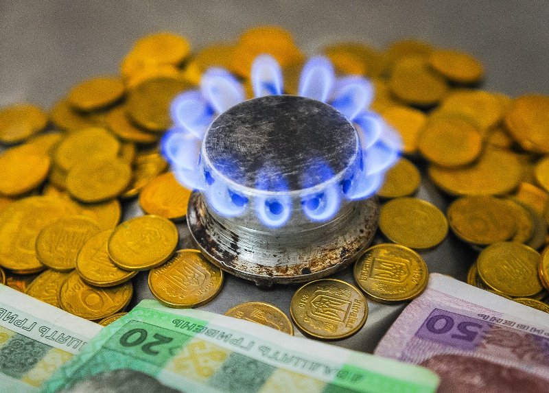 НА КОНТРОЛІ ФПУ. Уряд працює над здешевленням тарифів на газ і електроенергію 