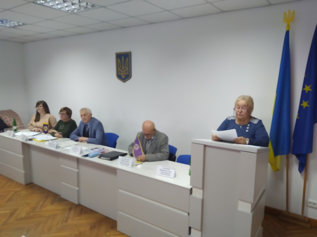 Організатори і виступаючі на семінарі навчанні 1