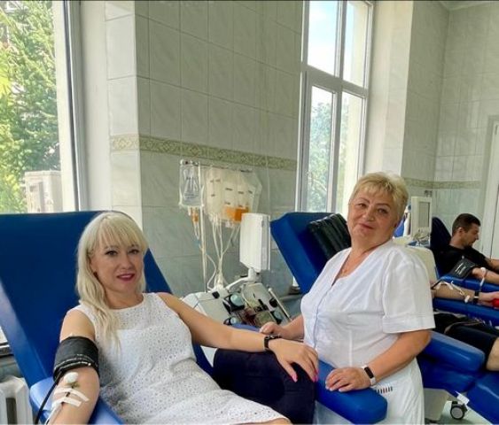 здача крові для воїнів в лікарні