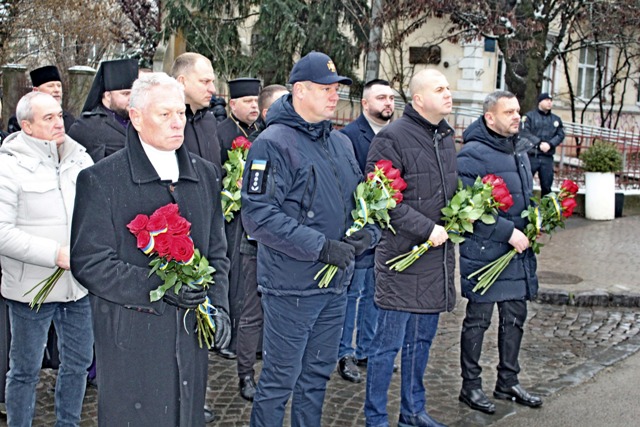 ЗАКАРПАТТЯ. В Ужгороді за участі профспілок відзначено День Соборності України