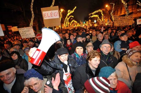 Венгрия продолжает политику жесткой экономии