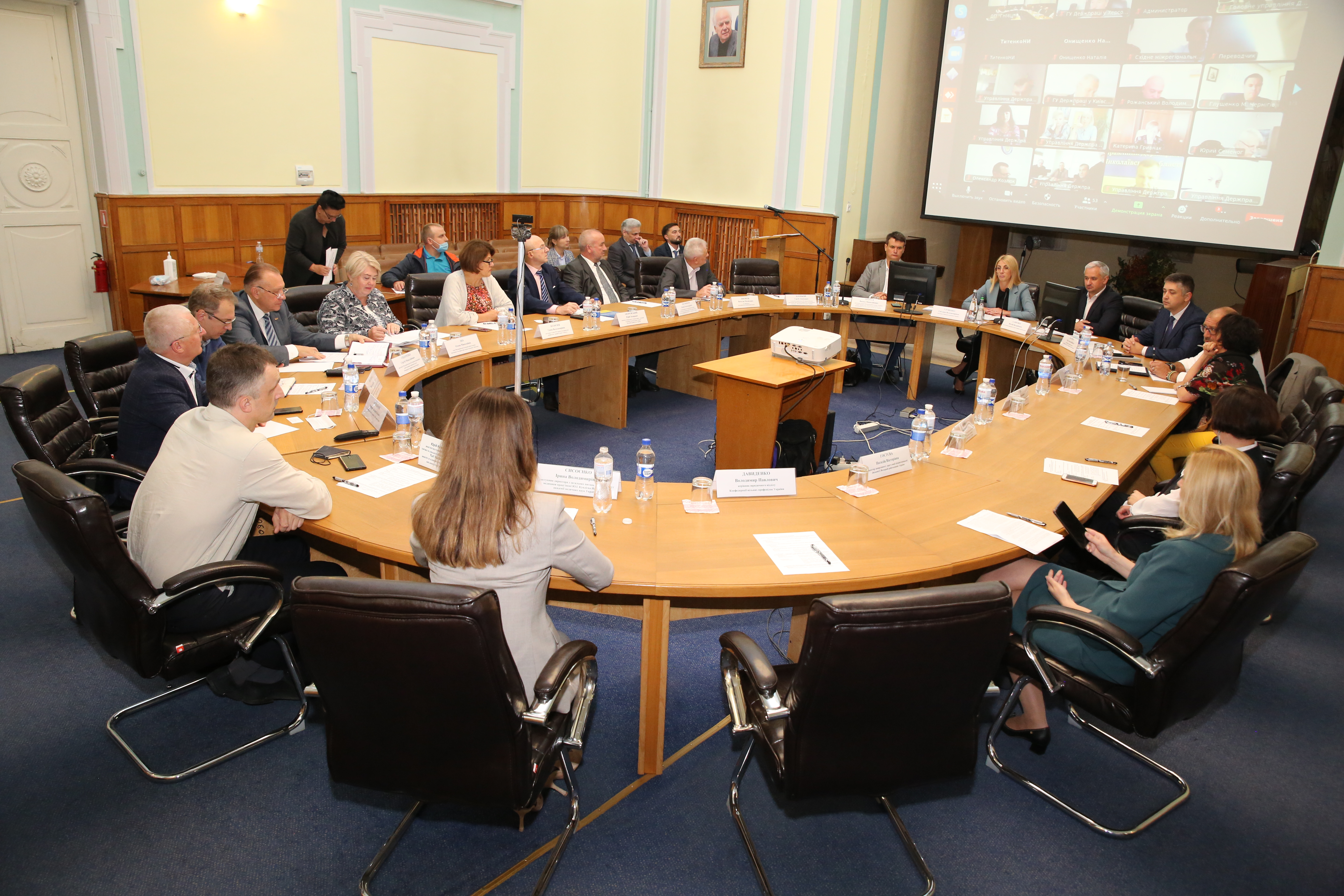 Держпраці соціальні партнери 044